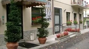 Hotel Bianco Nero - Image 2
