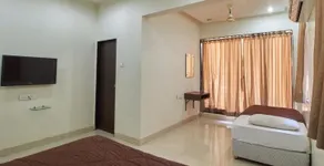 Dream Holidays Lonavala - Image 4