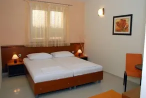 Motel Mozart - Image 4