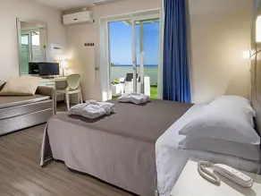 New Hotel Chiari - Image 3