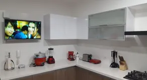 Exclusive Apartment - Image 4