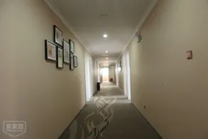 Jin Wan Shi Shang Hotel - Image 4