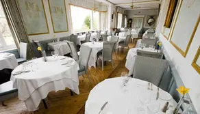 Alexandra Hotel & Restaurant - Image 5