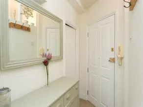 Veeve 1 Bed 1 Bath Flat On Wyfold Road Fulham - Image 5