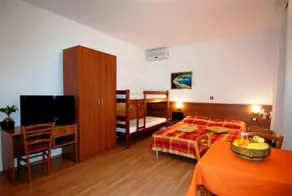 Apartments Liburnija - Image 4
