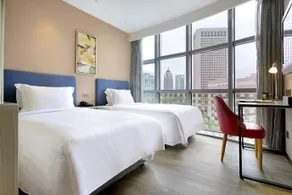 AT Boutique Hotel - Image 2