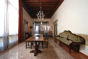 Venetsiya Villa - Image 4