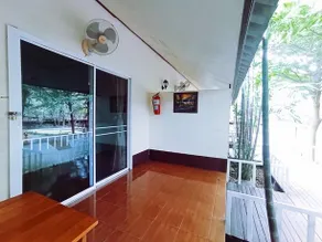 Archa Buri Resort - Image 4