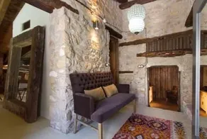 Valencia Boutique Rubielos - Image 2