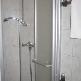 Hostellerie Au Cygne - Image 4