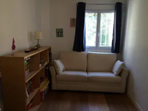 Maison renovee avec jardin & piscine - Image 3