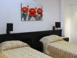 Hotel Bakari Montevideo - Image 2