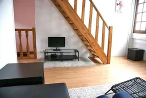 La petite Normande en ville - Image 2