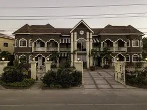 Clock Tower Guest House - Image 1