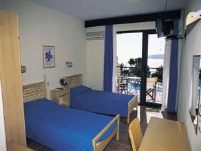 Agnadi Hotel - Image 2