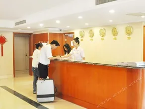 Longtou Hotel - Image 4