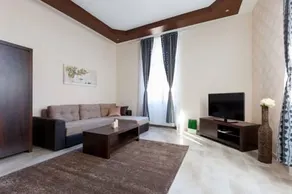 Elegante Home City Center - Image 5