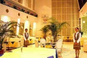 Gem Hotel - Image 2