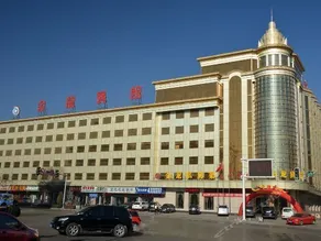 JinLong Hotel - Image 5