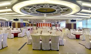 Legend Holiday Hotel - Image 2