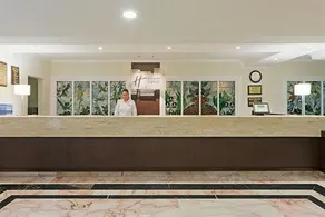 Holiday Inn Express Cancun Zonaera - Image 3