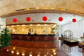 Liangyou Fulin Hotel (Jinan Quancheng Square Daming Lake Branch) - Image 2