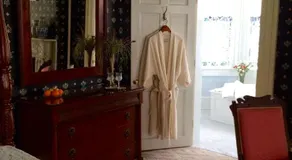 The Blackinton Manor - Image 3