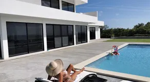Ocean Breeze Cove - Luxury Retreat - Image 2