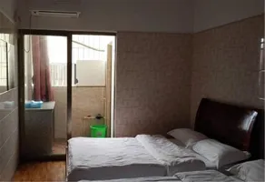 HUANXI INN - Image 4