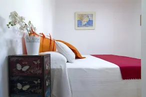 Elisa Sitges - Image 2