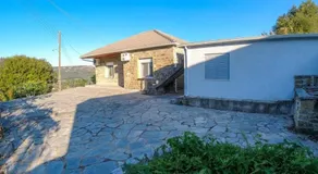 Breathtaking Lake View Cottage with a Fireplace Next to Ioannina City! - Image 4