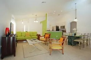 Dharma Holiday Home Orlando - Image 3