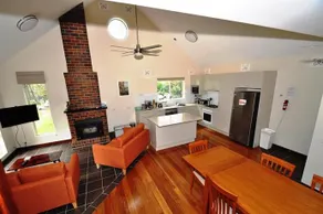 11 Barkala St. Dalmeny - Image 5