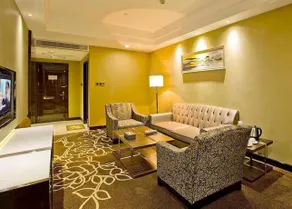 Yichang Golden Lion Hotel - Image 3
