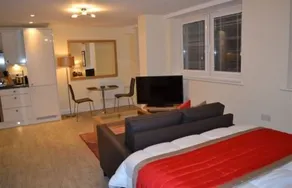 Hof Apts Bracknell - Image 3