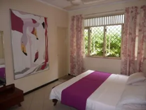 Hector & Manels Home - Image 2