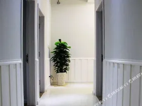 Bi'an Sunshine Theme Hotel - Image 4