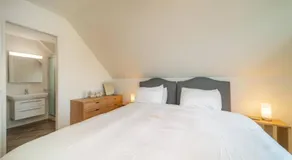 Modern 4BD Duplex in Chardonne with Lake view - Image 3