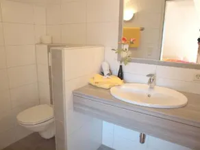 Holiday Apartments - Image 3