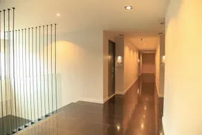 Silla Loft Patong Hotel - Image 3