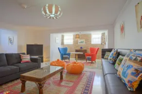 Blue Boutique Hostel & Suites - Image 5