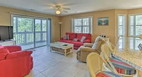 Private Deck & Pool Access: Southport Resort Condo - Image 2
