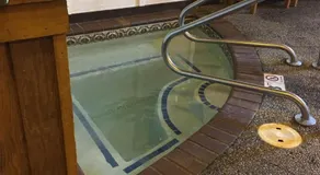 Superior Inn - Image 2