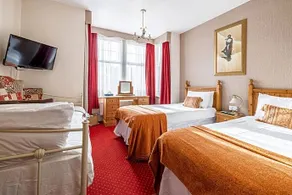 F&h Hotel - Image 5