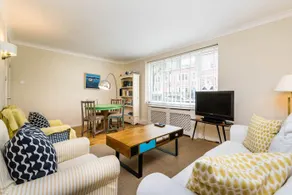 Super 3BD Maisonette Battersea - Image 2