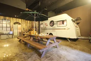 2X Hotel - Image 2