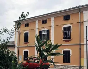 Old Town Pula Rooms & Apartments - Image 2
