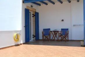 Volta Studios & Apartments Kythira - Image 5