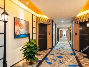 Yongrun Fengchao Hotel - Image 3