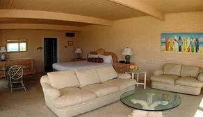 Clayton's Resort - Image 3